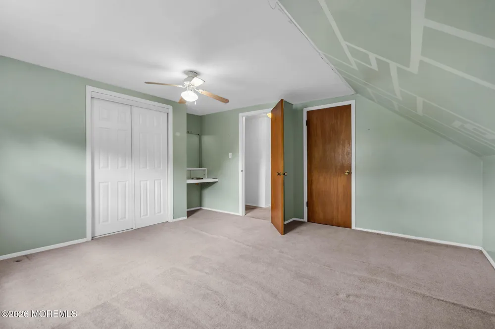 341 Middle Road Hazlet, NJ 07730