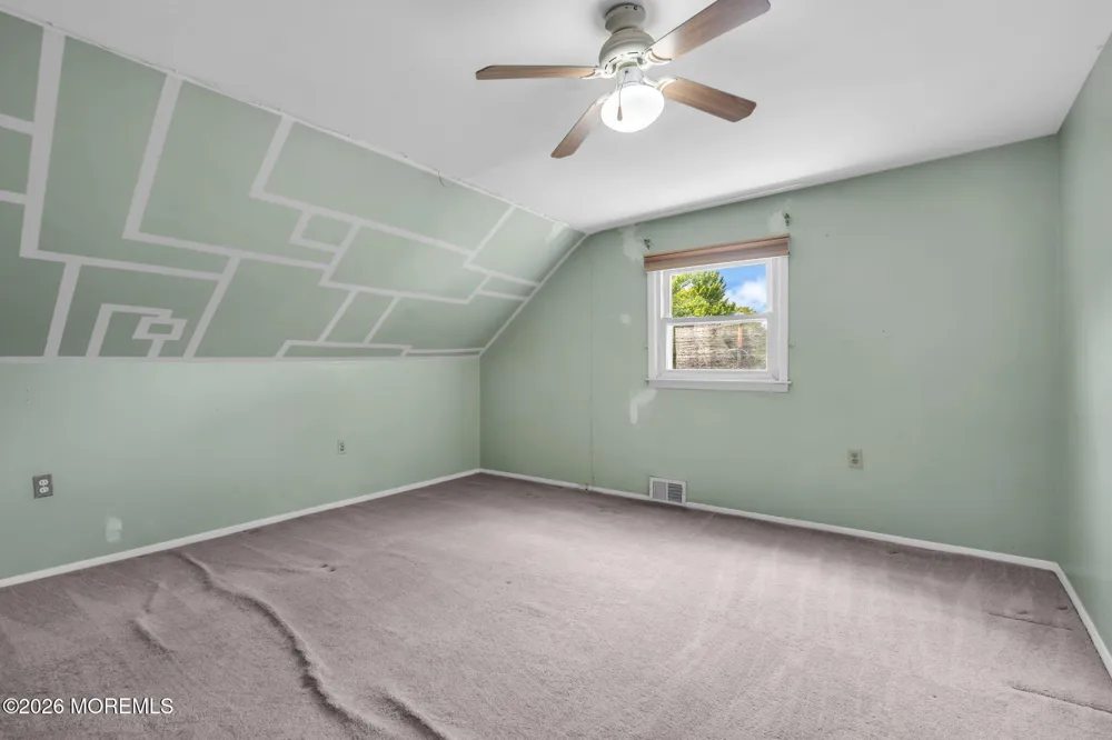 341 Middle Road Hazlet, NJ 07730