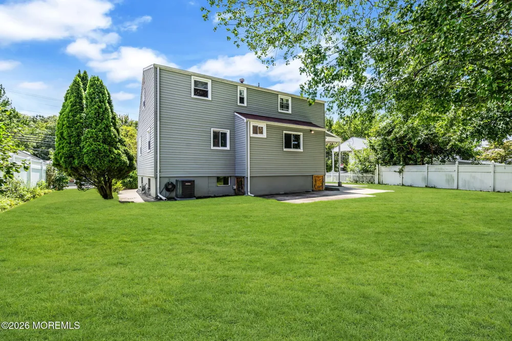 341 Middle Road Hazlet, NJ 07730