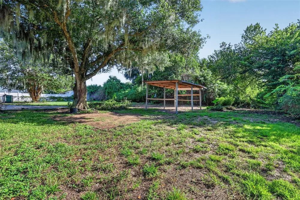 5 HERMOSA DRIVE Eustis, FL 32726