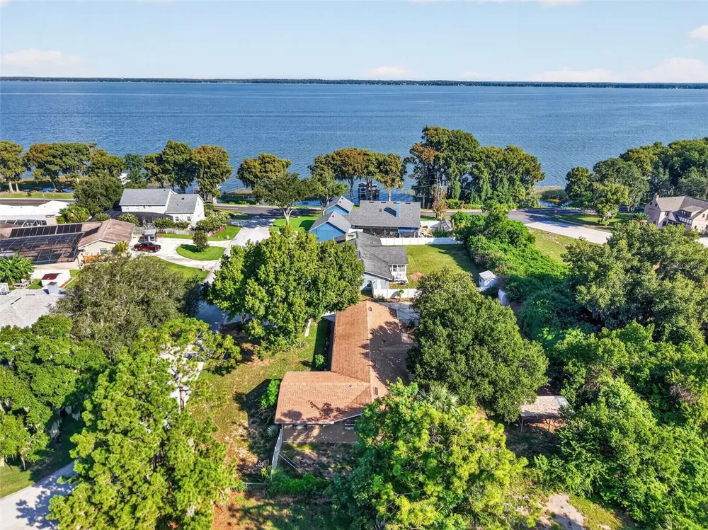 5 HERMOSA DRIVE Eustis, FL 32726