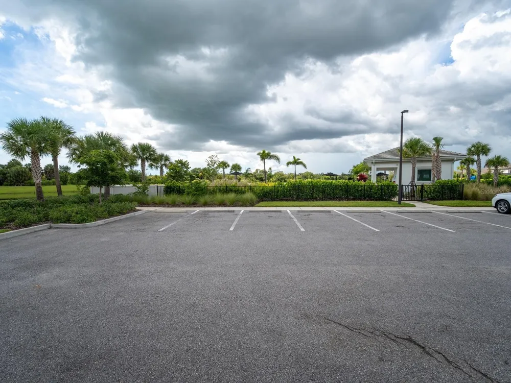 8504 SNOWFALL STREET Sarasota, FL 34241