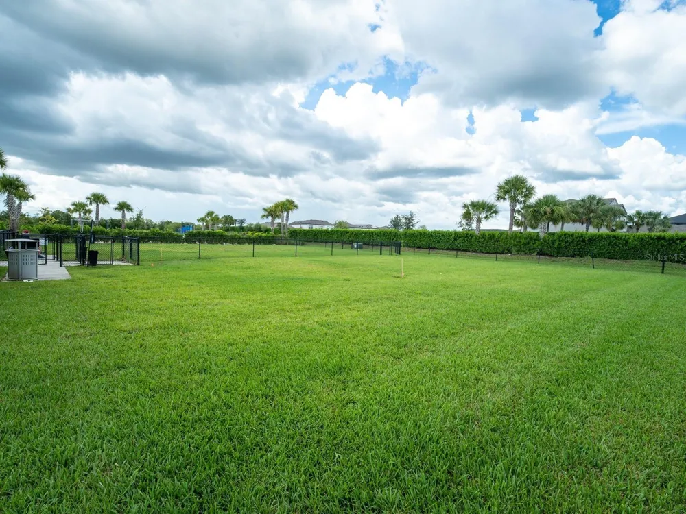 8504 SNOWFALL STREET Sarasota, FL 34241