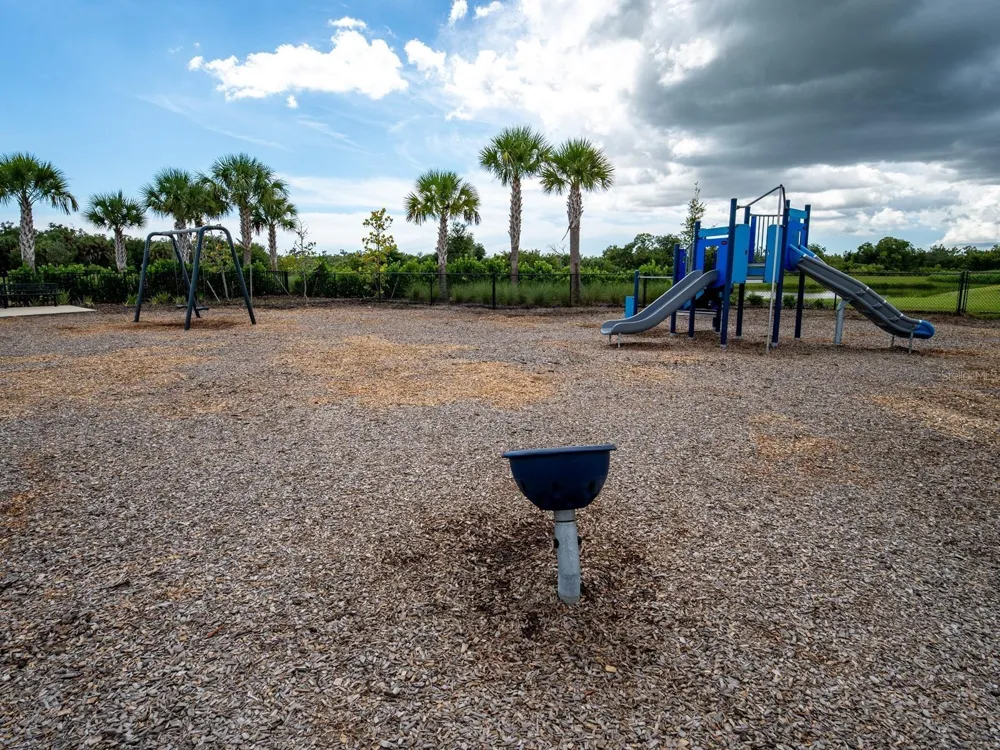 8504 SNOWFALL STREET Sarasota, FL 34241