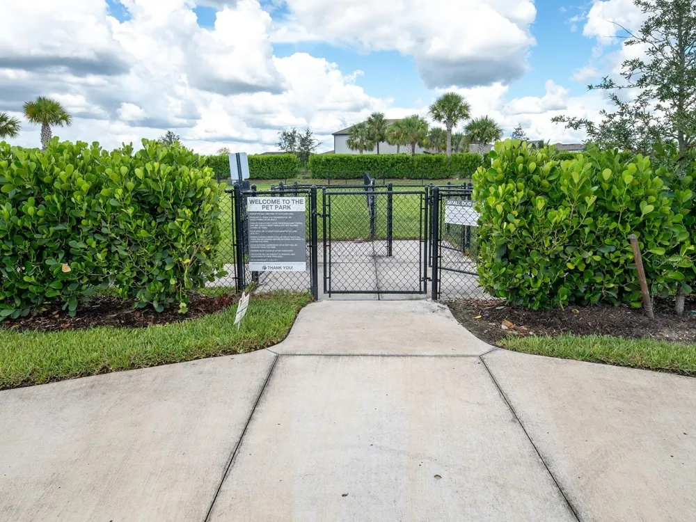 8504 SNOWFALL STREET Sarasota, FL 34241