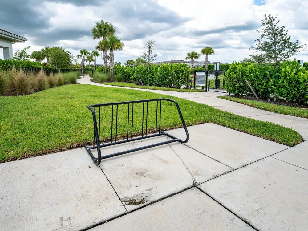8504 SNOWFALL STREET Sarasota, FL 34241