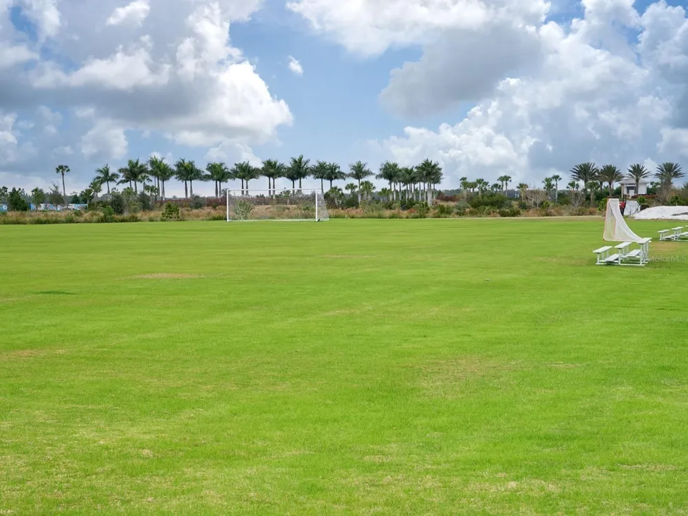 8504 SNOWFALL STREET Sarasota, FL 34241