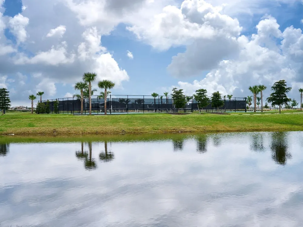 8504 SNOWFALL STREET Sarasota, FL 34241