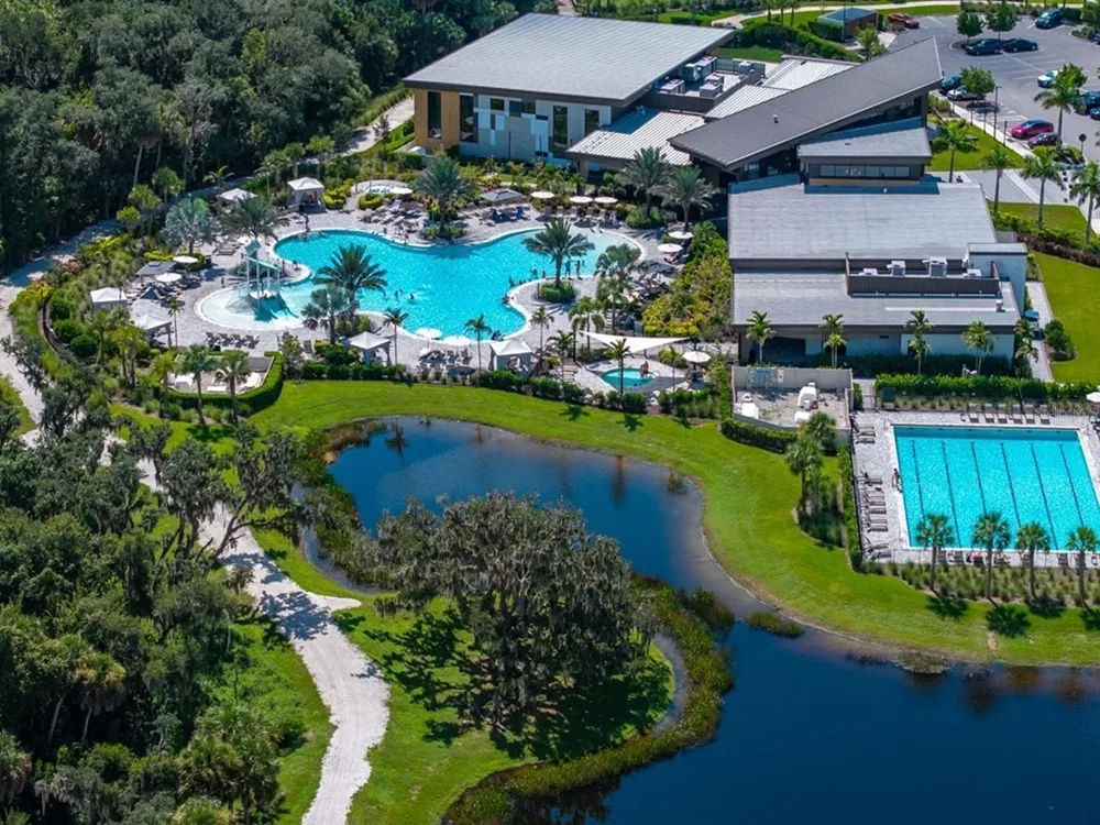 8504 SNOWFALL STREET Sarasota, FL 34241