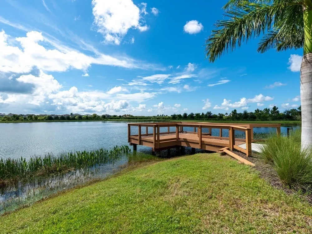 8504 SNOWFALL STREET Sarasota, FL 34241