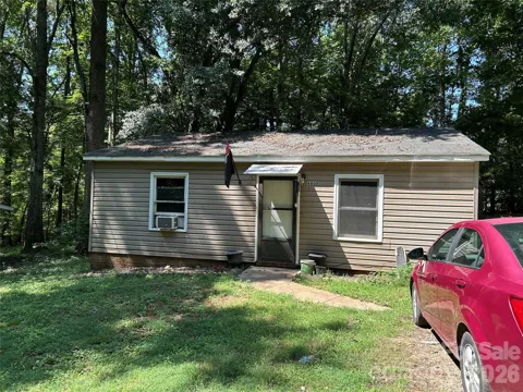 6800 Glover Lane