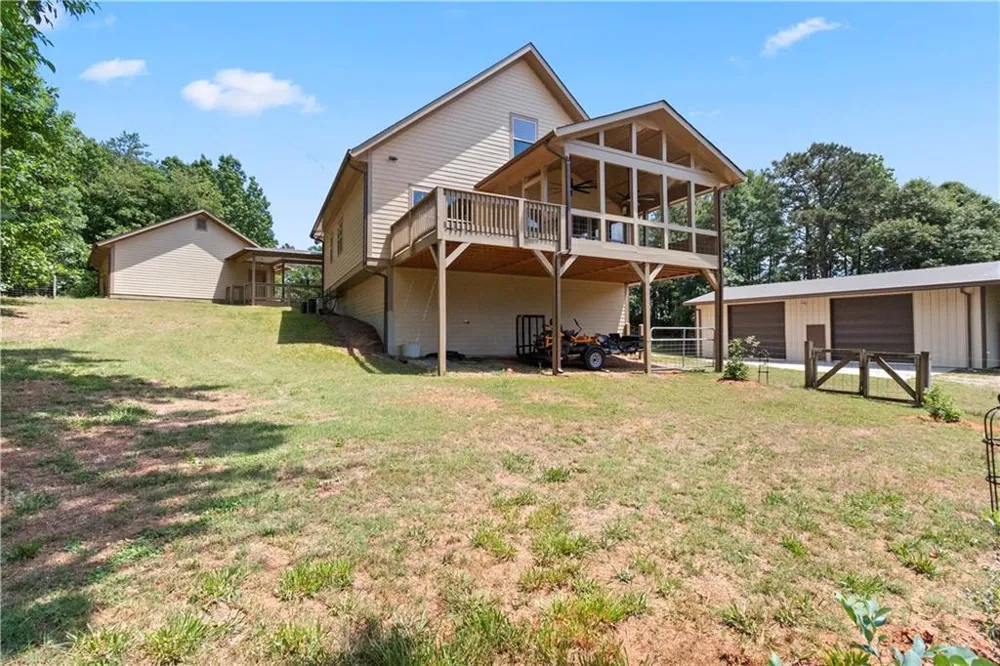 4140 HWY 332 Hoschton, GA 30548