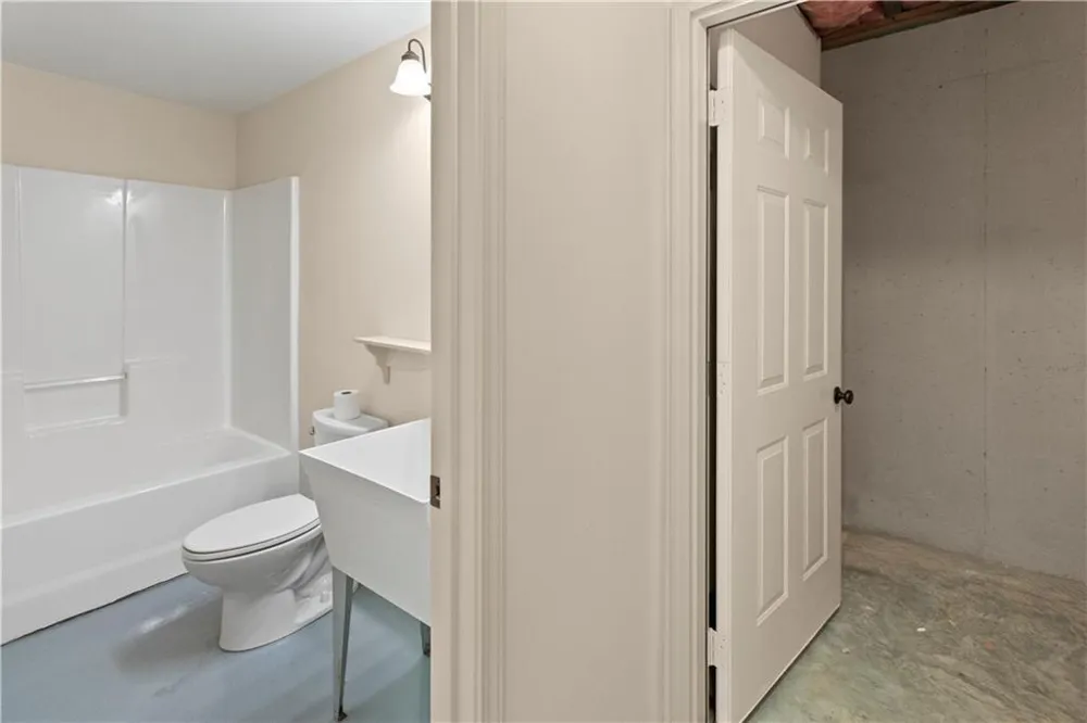 4140 HWY 332 Hoschton, GA 30548
