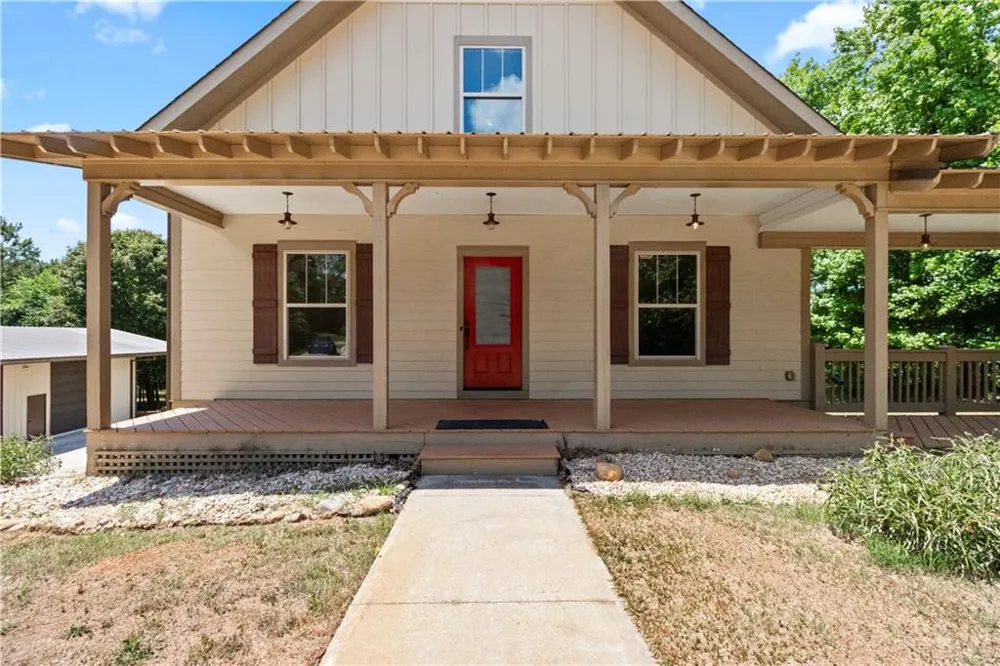 4140 HWY 332 Hoschton, GA 30548