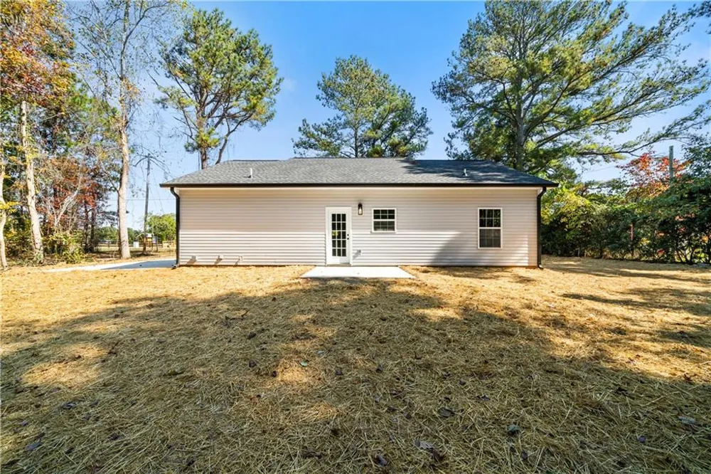 652 Harris Circle Cedartown, GA 30125
