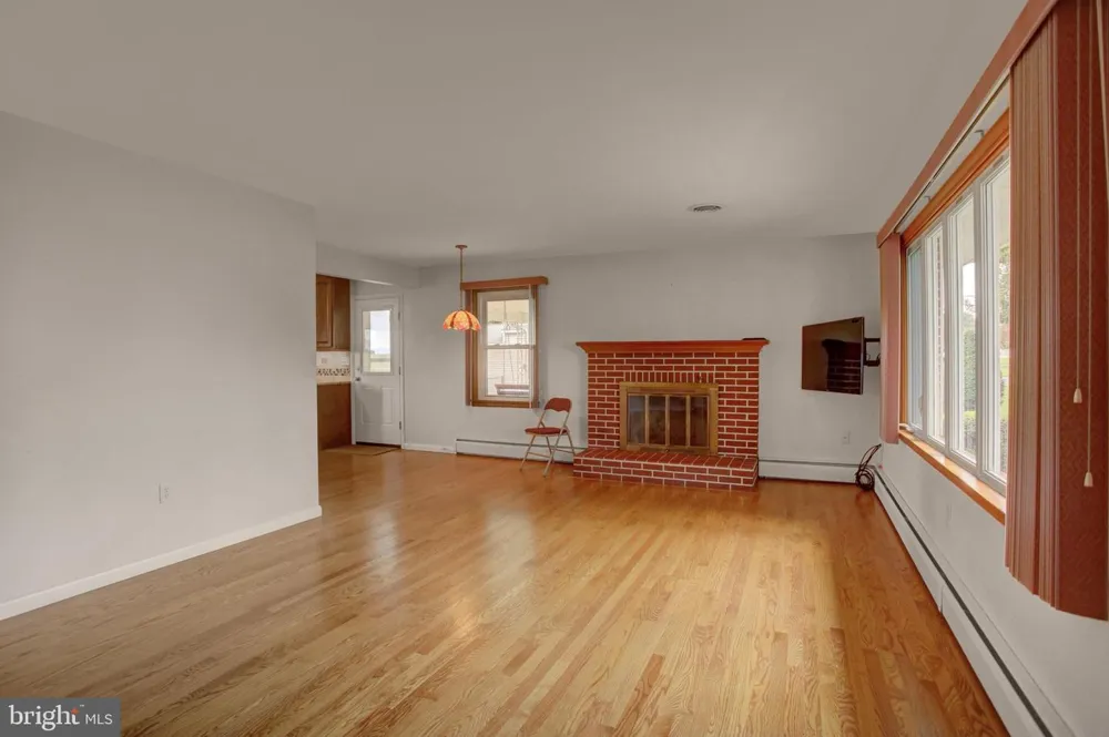7839 MOLLY PITCHER HIGHWAY Shippensburg, PA 17257