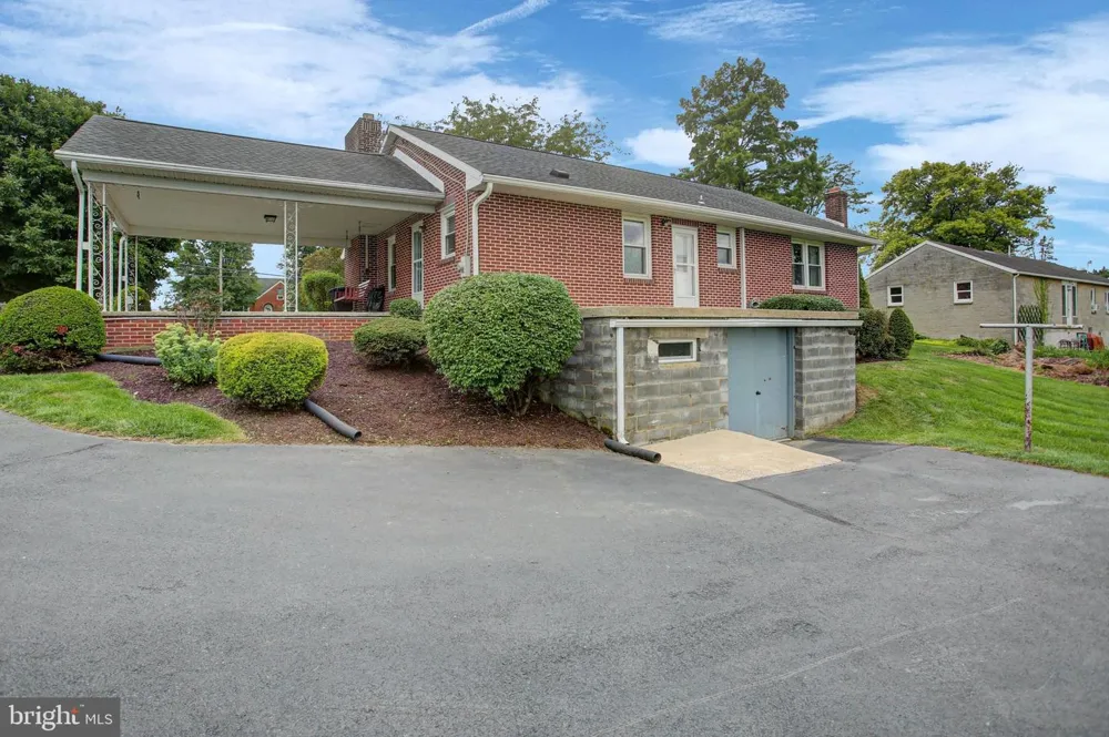 7839 MOLLY PITCHER HIGHWAY Shippensburg, PA 17257