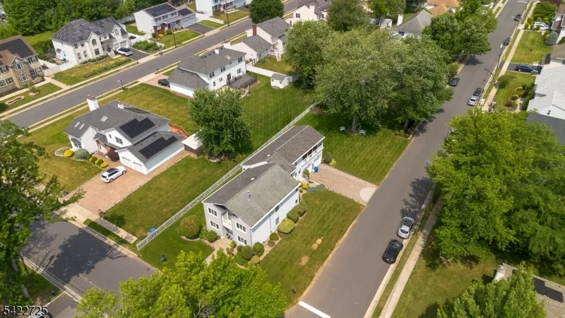 932 Beatrice Pkwy Edison, NJ 08820