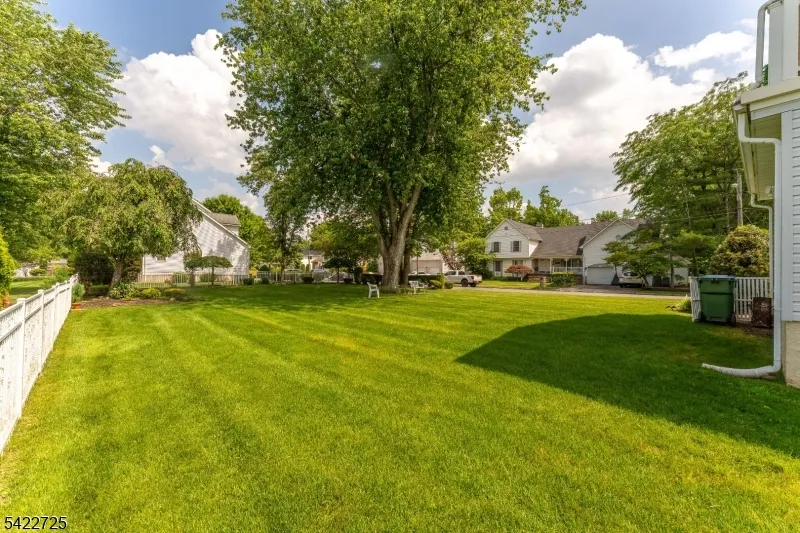 932 Beatrice Pkwy Edison, NJ 08820