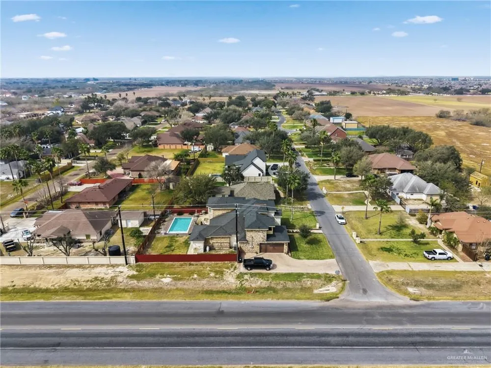 4201 Country Street Edinburg, TX 78541