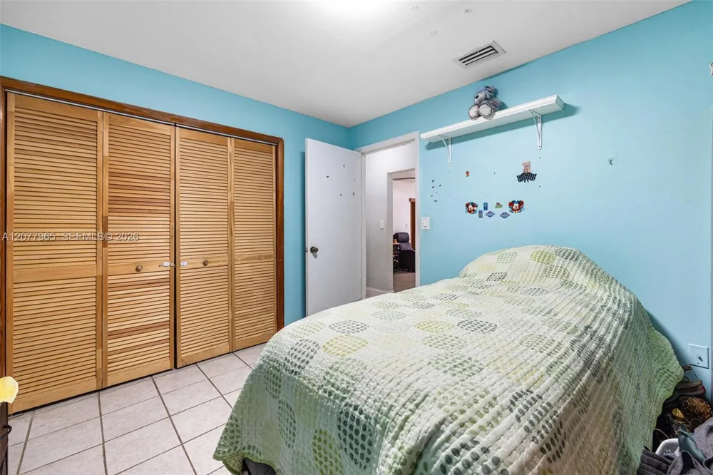 14217 SW 102nd St Miami, FL 33186