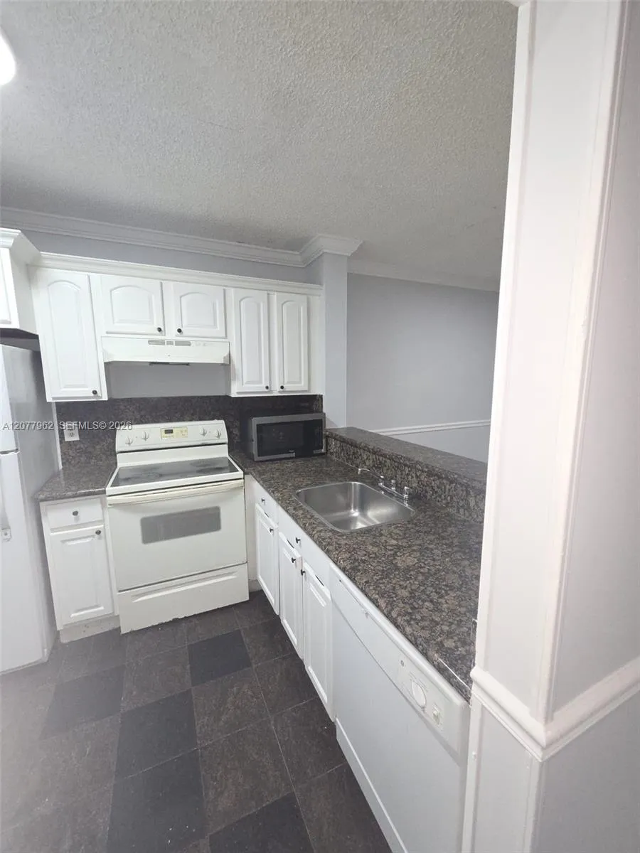 1150 NW 80th Ave #205 Margate, FL 33063