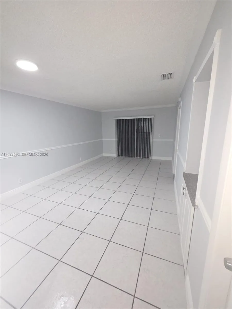 1150 NW 80th Ave #205 Margate, FL 33063