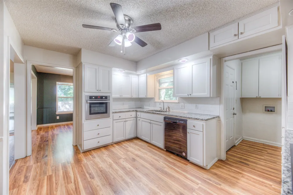 11448 S 82nd East Avenue Bixby, OK 74008