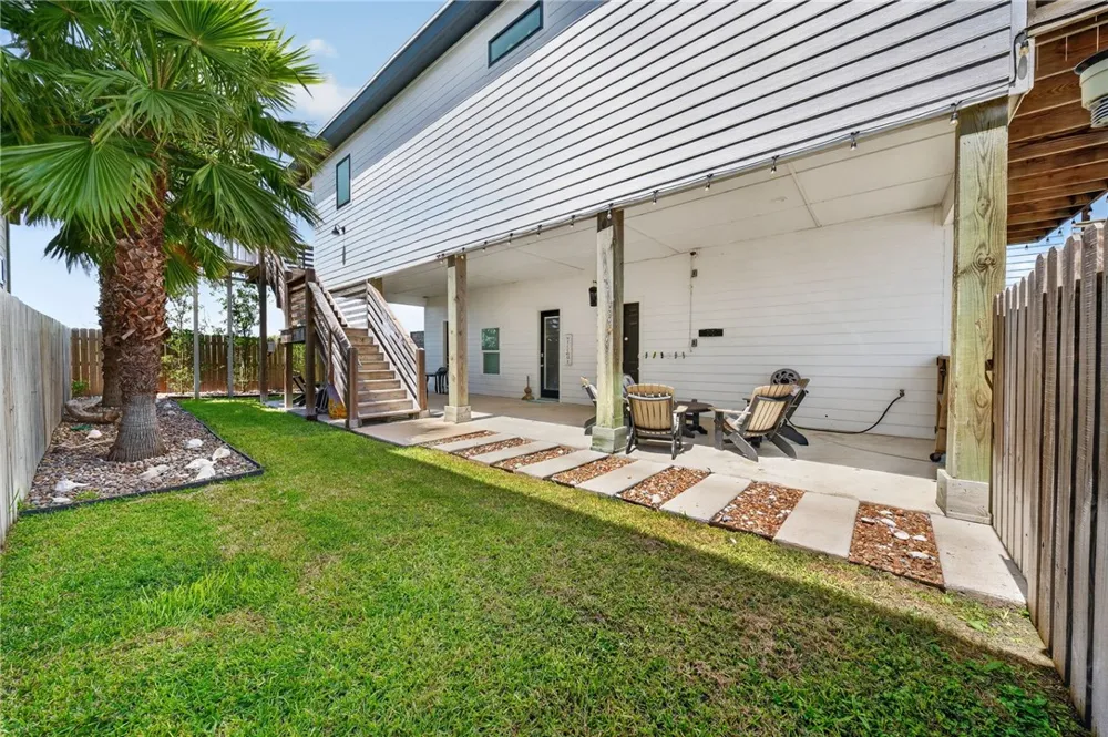 253 Port Lavaca Street Port Aransas, TX 78373