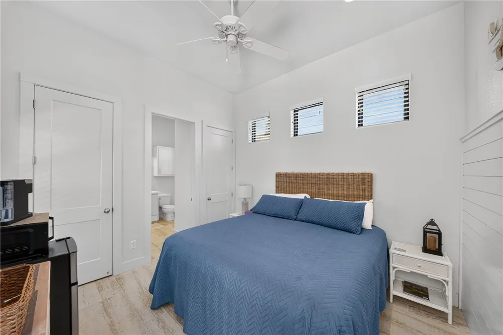 253 Port Lavaca Street Port Aransas, TX 78373