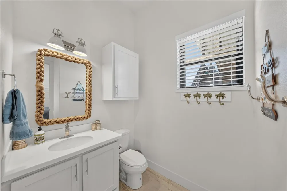 253 Port Lavaca Street Port Aransas, TX 78373
