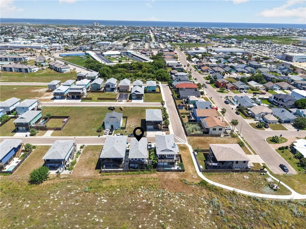 253 Port Lavaca Street Port Aransas, TX 78373