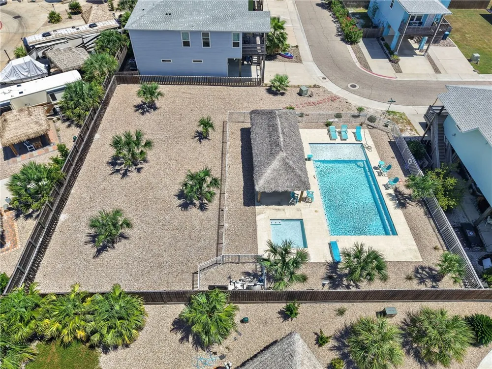 253 Port Lavaca Street Port Aransas, TX 78373