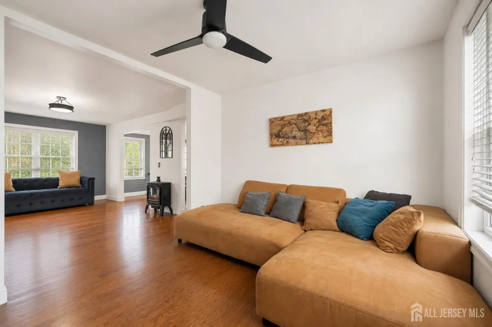 14 Luther Avenue Hopelawn, NJ 08861