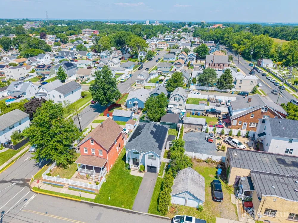14 Luther Avenue Hopelawn, NJ 08861