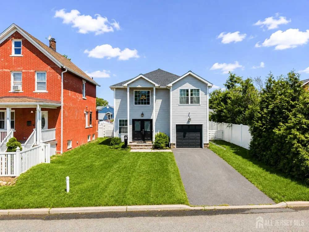 14 Luther Avenue Hopelawn, NJ 08861