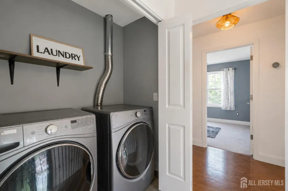 14 Luther Avenue Hopelawn, NJ 08861