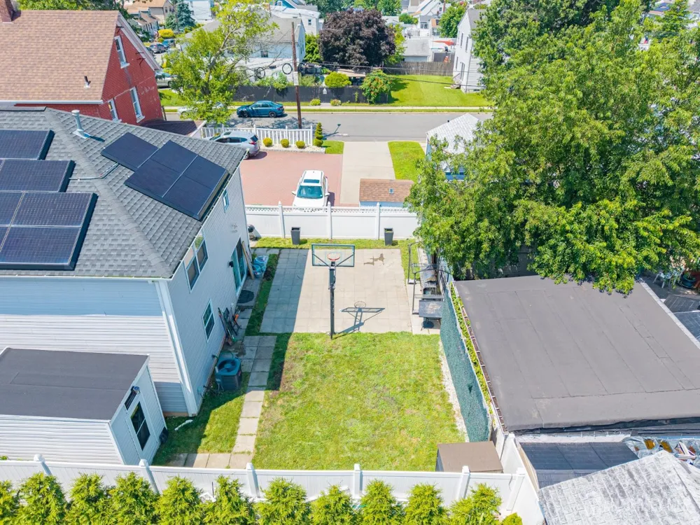 14 Luther Avenue Hopelawn, NJ 08861