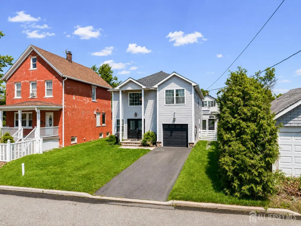 14 Luther Avenue Hopelawn, NJ 08861