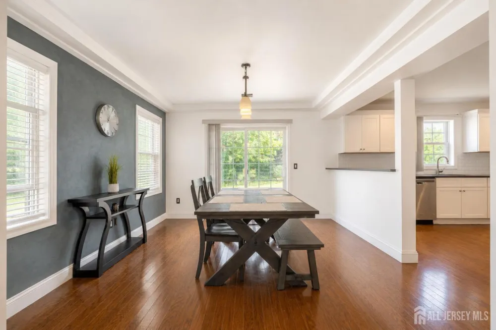 14 Luther Avenue Hopelawn, NJ 08861
