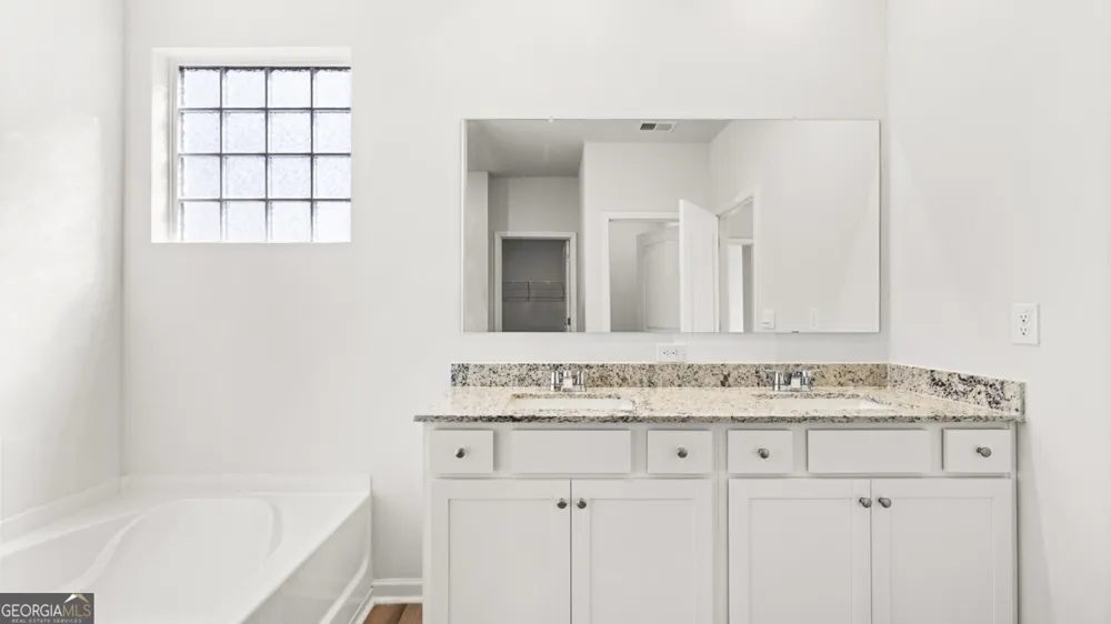 6067 Airedale DR Union City, GA 30291