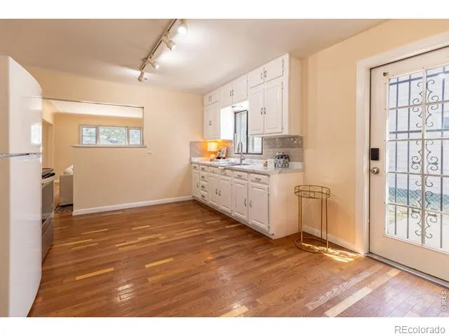 4077 S Washington Street Englewood, CO 80113