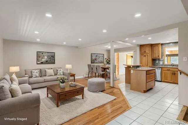 1260 E Easter Avenue Centennial, CO 80122