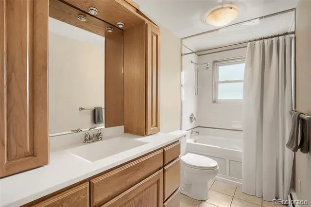 1260 E Easter Avenue Centennial, CO 80122