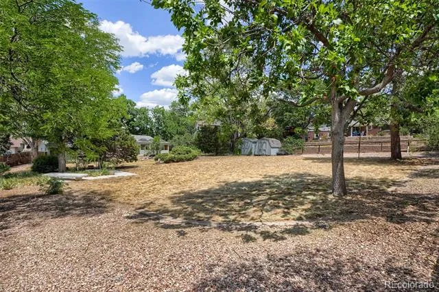 1260 E Easter Avenue Centennial, CO 80122
