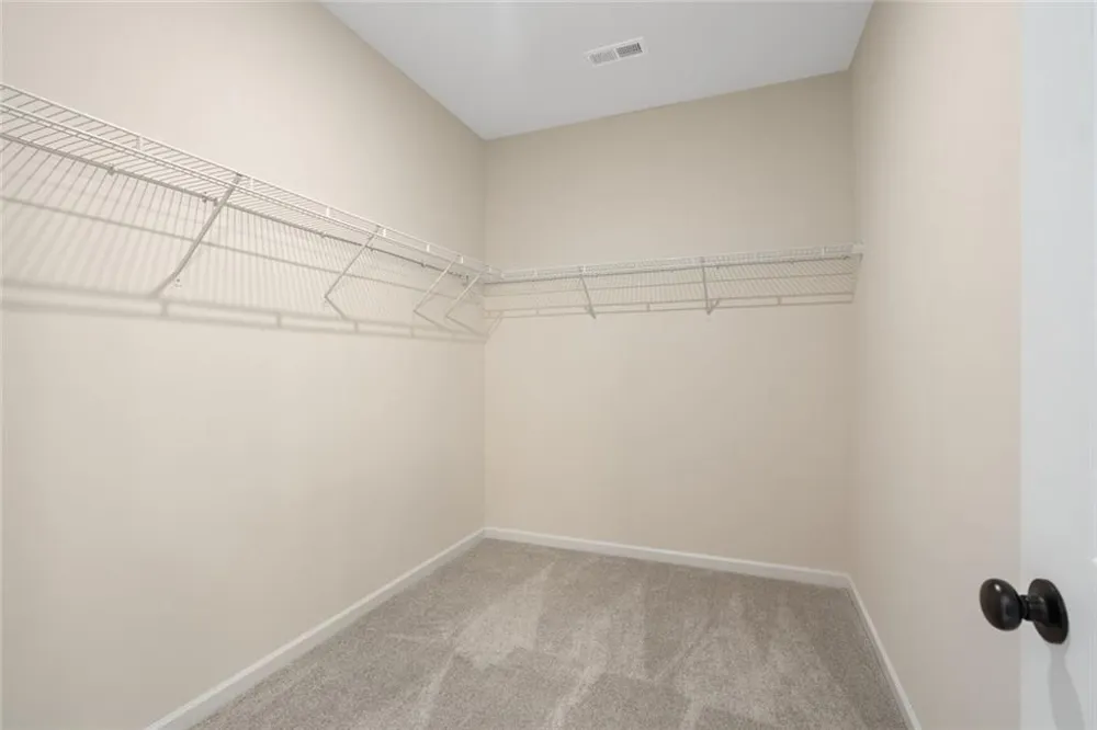 542 Grover Street Hoschton, GA 30548