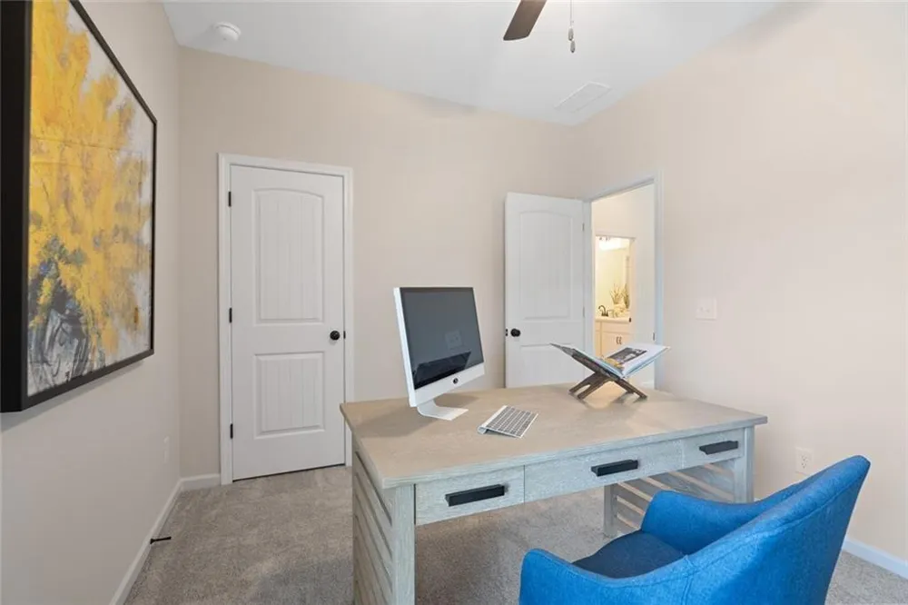 542 Grover Street Hoschton, GA 30548