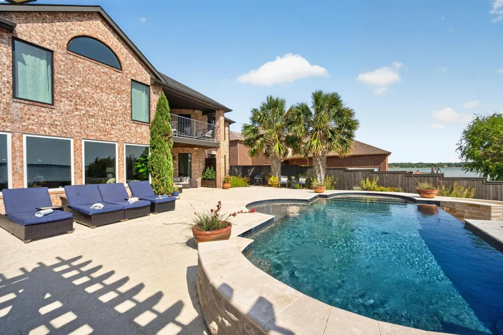 4016 Stone Haven Drive Garland, TX 75043