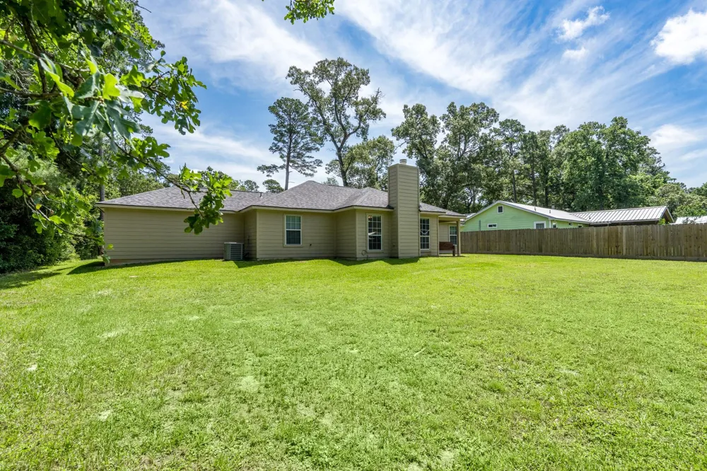 198 Oak Hollow Boulevard Magnolia, TX 77355