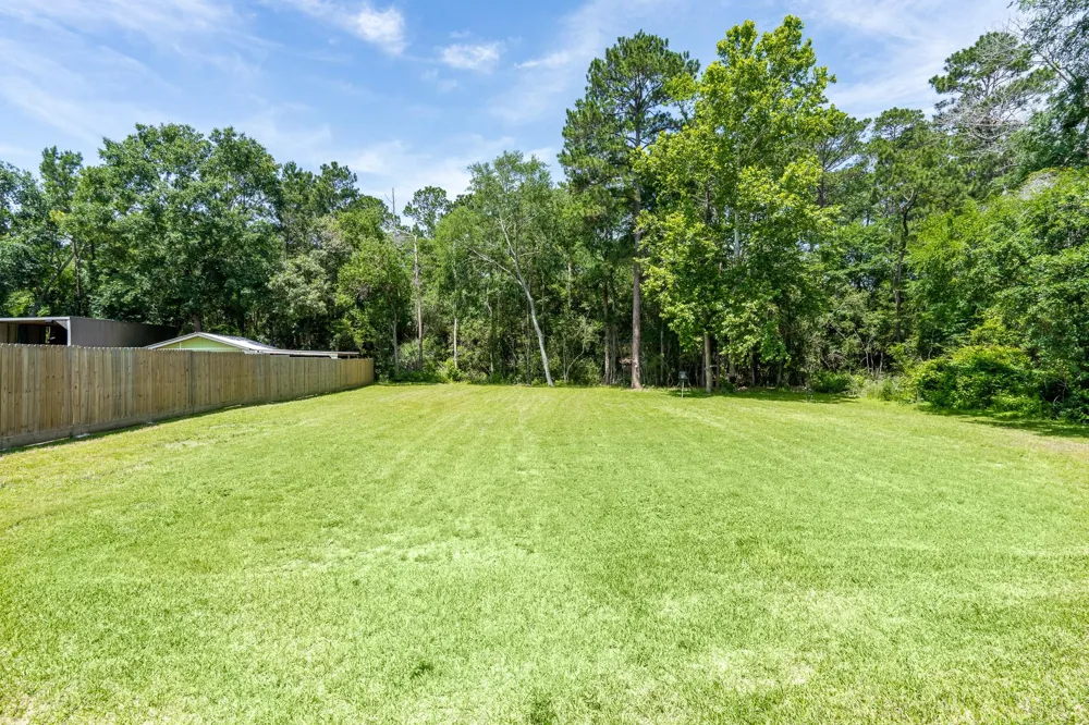 198 Oak Hollow Boulevard Magnolia, TX 77355
